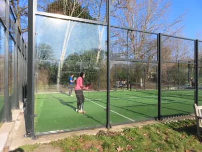 padel players doubles court