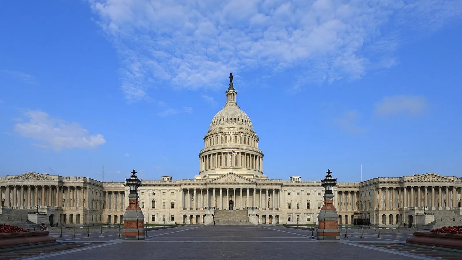 The east front of the US Capitol in Washington with its dome, photographed on 2 September 2013, a file photograph illustrative of Congress and not of this week's sanctions waiver